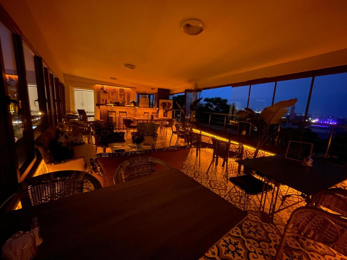 The Local Exclusive Bed & Breakfast İstanbul Dış mekan fotoğraf